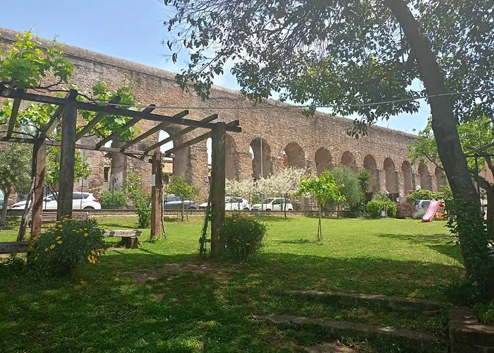 Two-Room Apt. Under The Aqueduct'S Arch In Pigneto